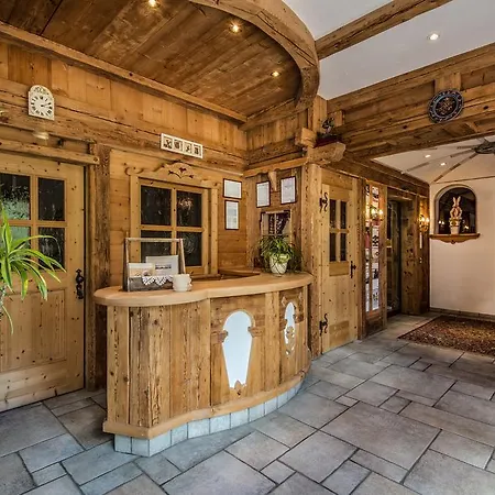 Residence Vila Lejlighedshotel Colfosco